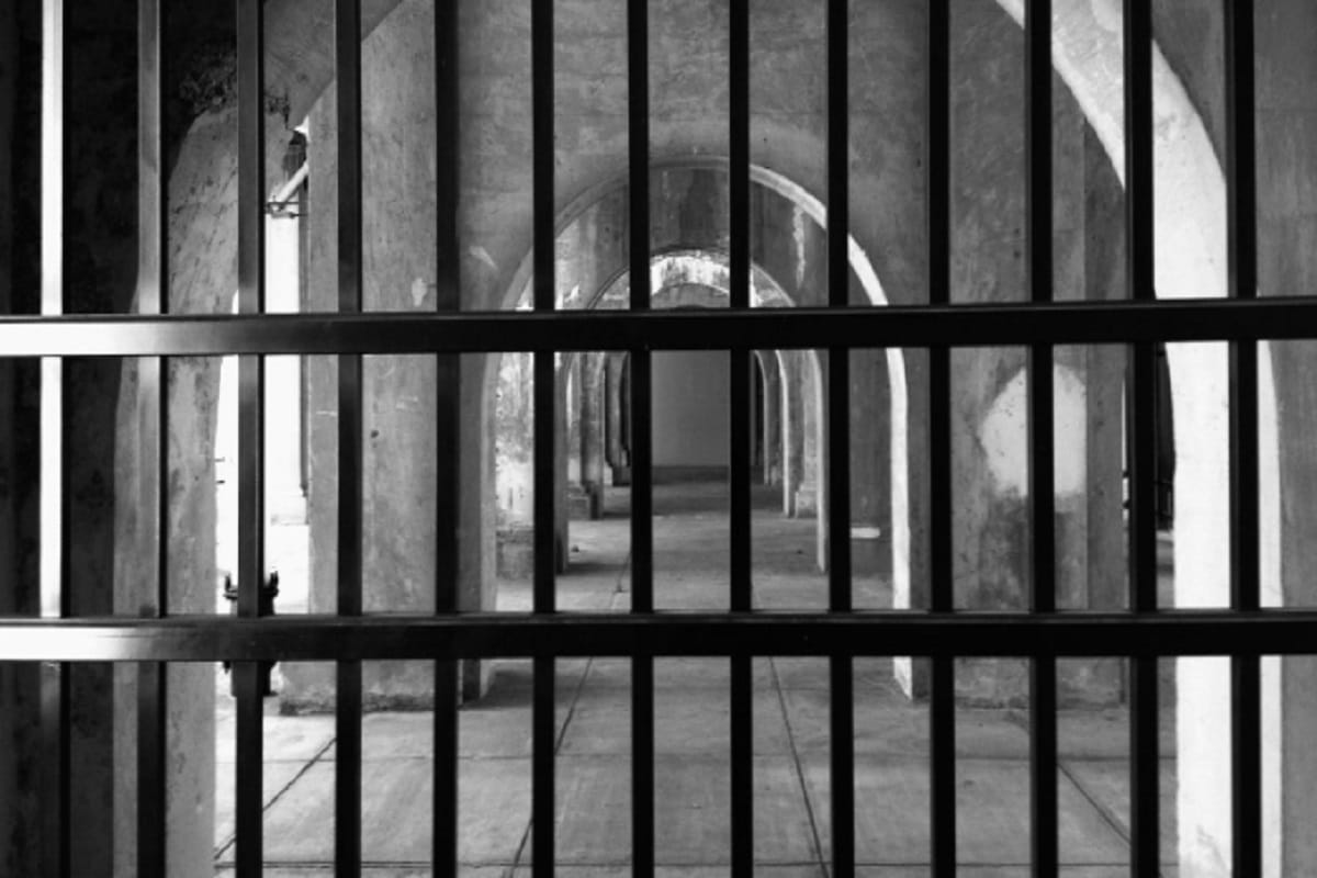 Meerut history, hundred of women sent to jail from Khairnagar Bazar in this Agitator