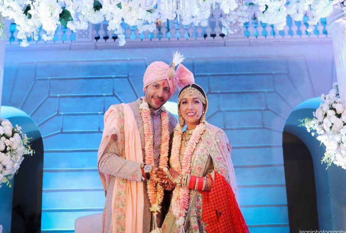 neeti mohan wedding first photo she get married with nihar pandya