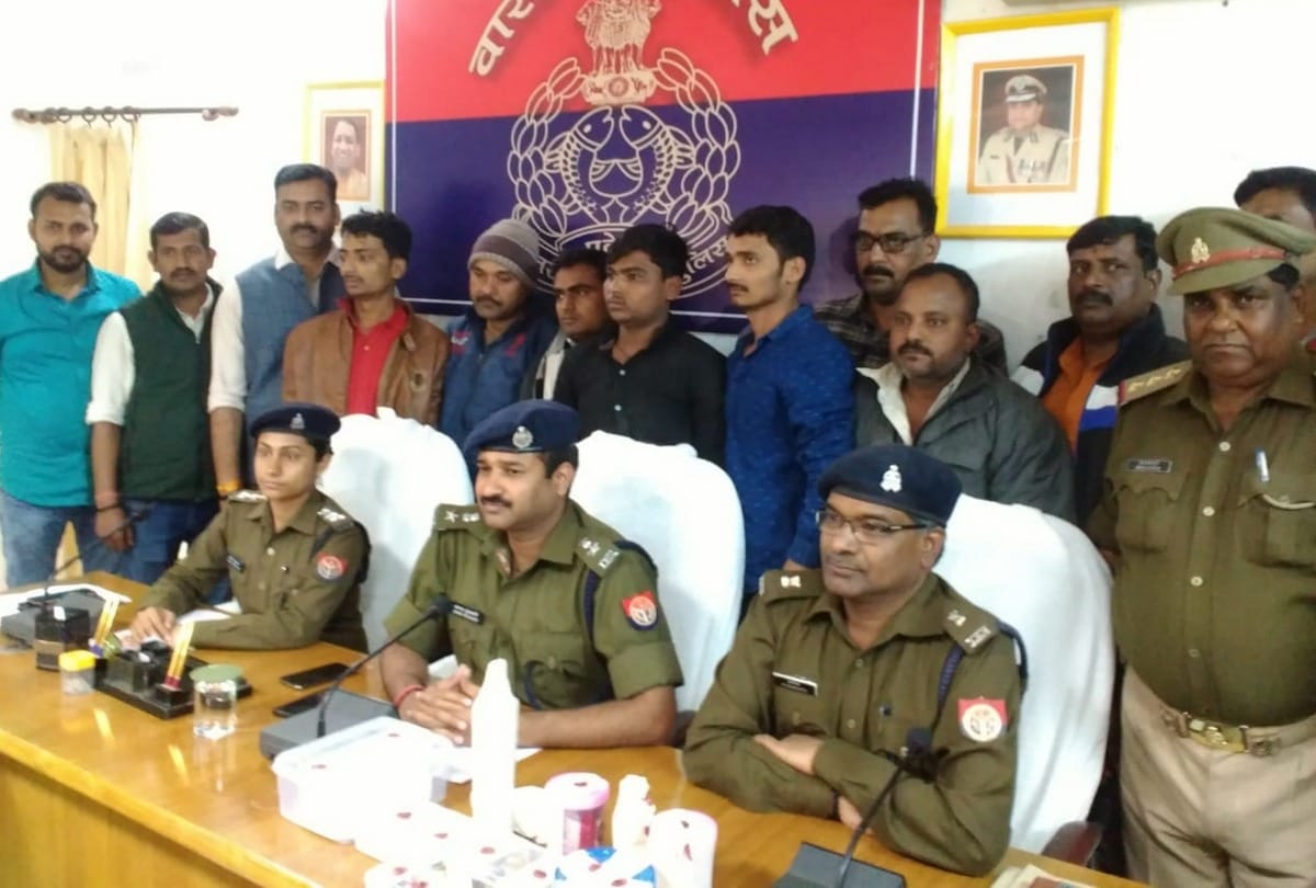 Illegal liquor factory caught in varanasi