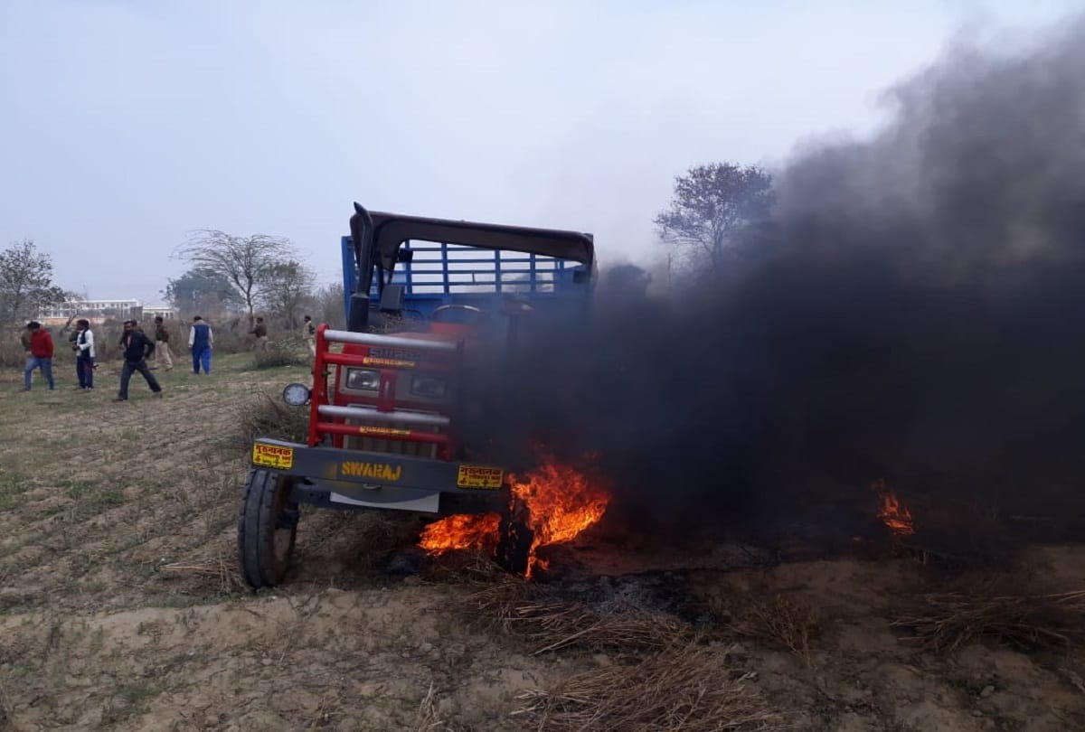 Attack on BJP leader anil sharma and his workers in hathras