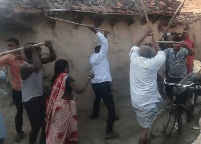 Fighting and 9 injured in chandauli
