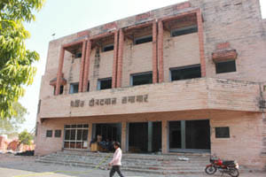 deendyal auditorium see in new look