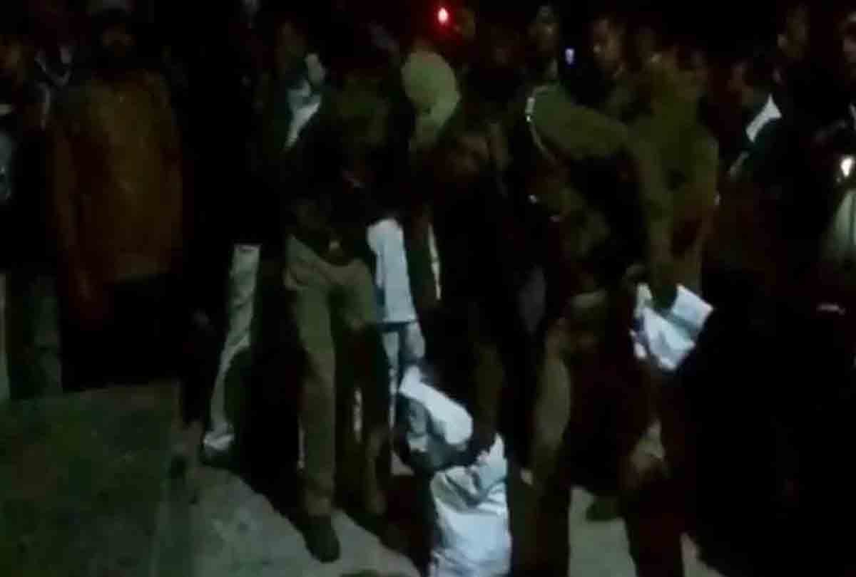 train derailed planning and kalindi express blast news
