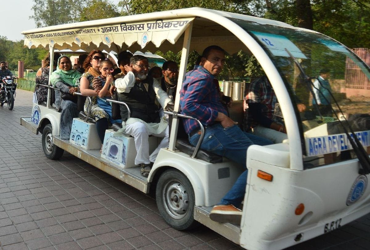 Golf Carts At The Taj Mahal Will Run By Private Company