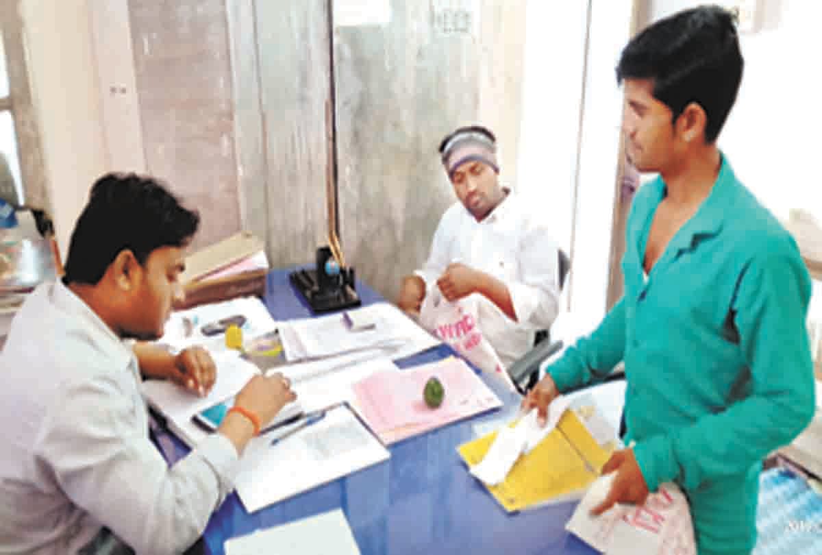 Three thousand subscribers of Manzanpur 50,000 dues