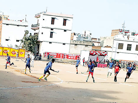 Jhansi defeated Maudha's team 6-3