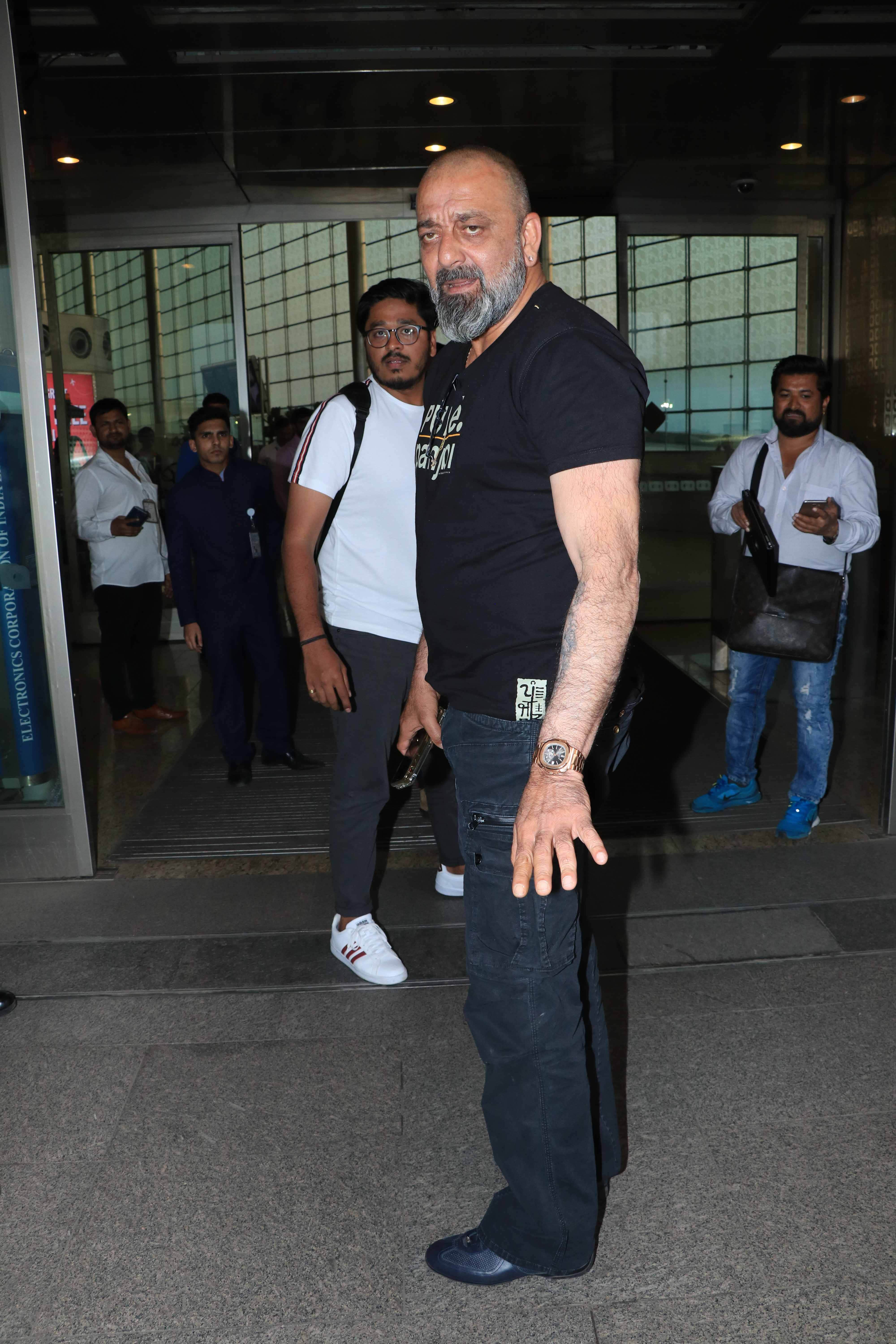 Arjun Kapoor to Disha Patani these bollywood celebrities spotted mumbai airport