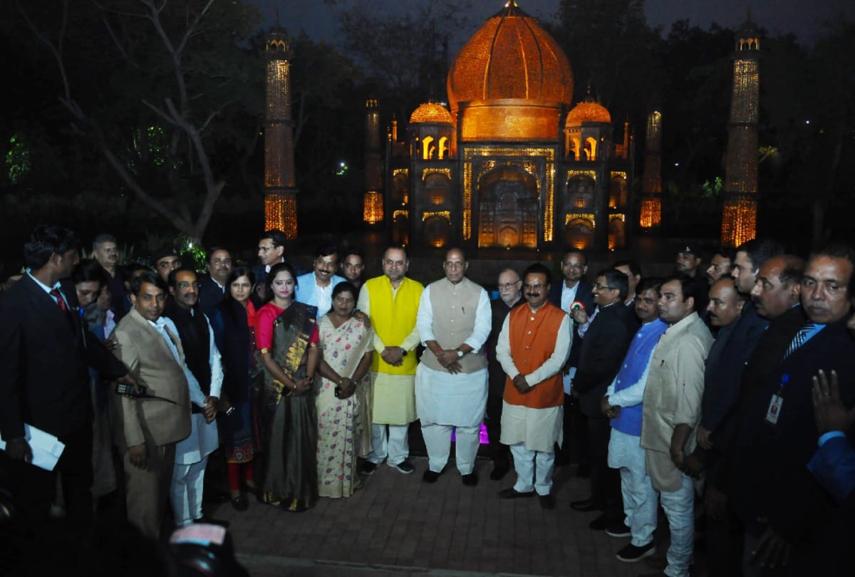 waste to wonder park in delhi seven wonders in one park know all details route to ticket