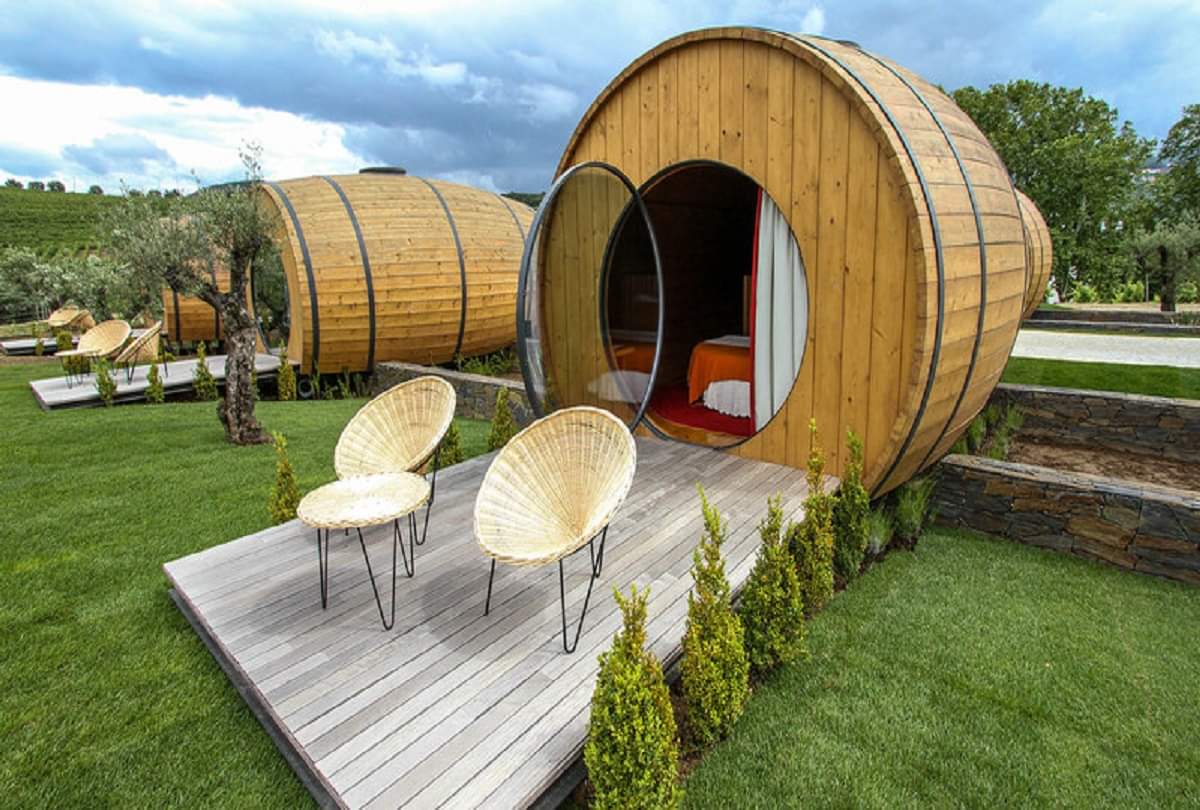 small hotels in wines barrel for wine lovers in portugal