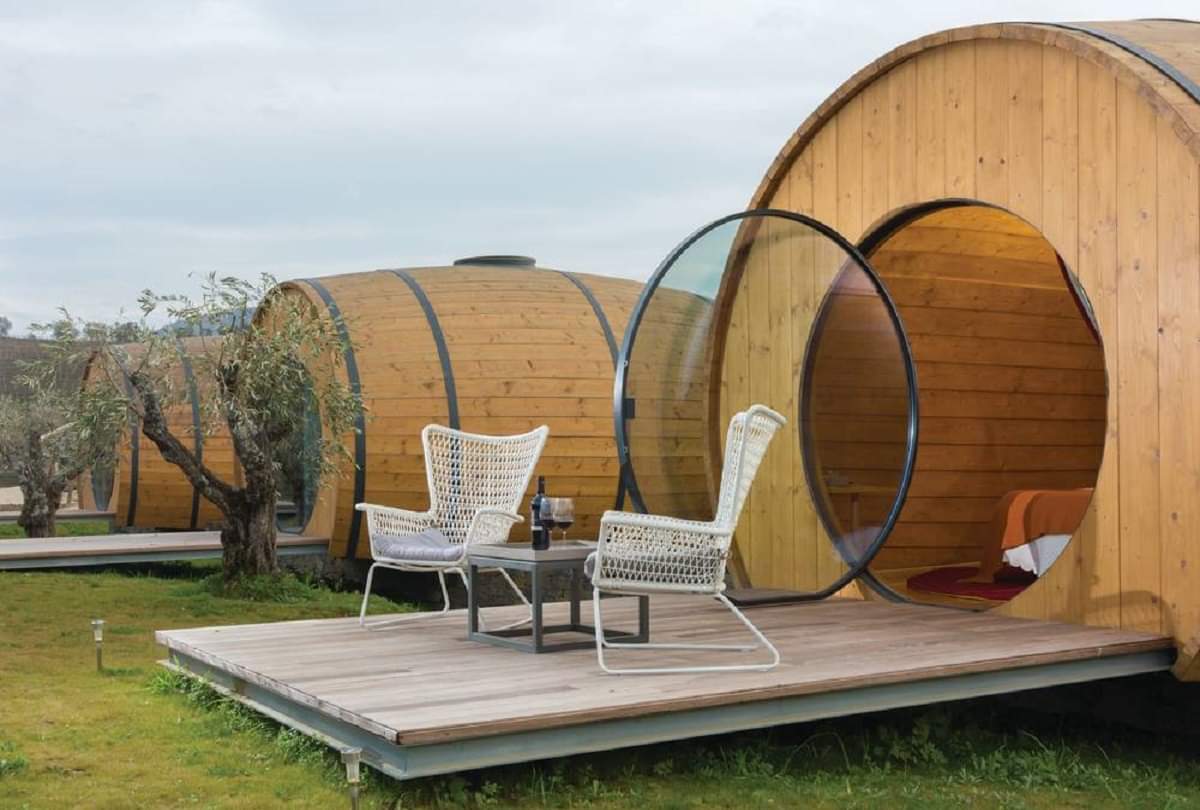 small hotels in wines barrel for wine lovers in portugal