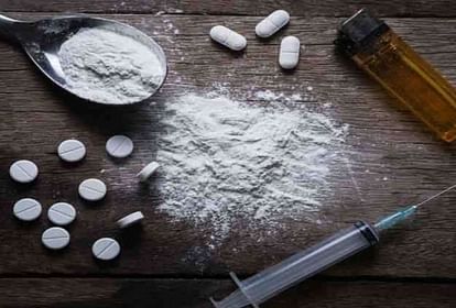 Pakistan: A drug smuggling network busted in India, a senior Pakistani official involved in it Pakistan officials bust a drug smuggling network in India by drone