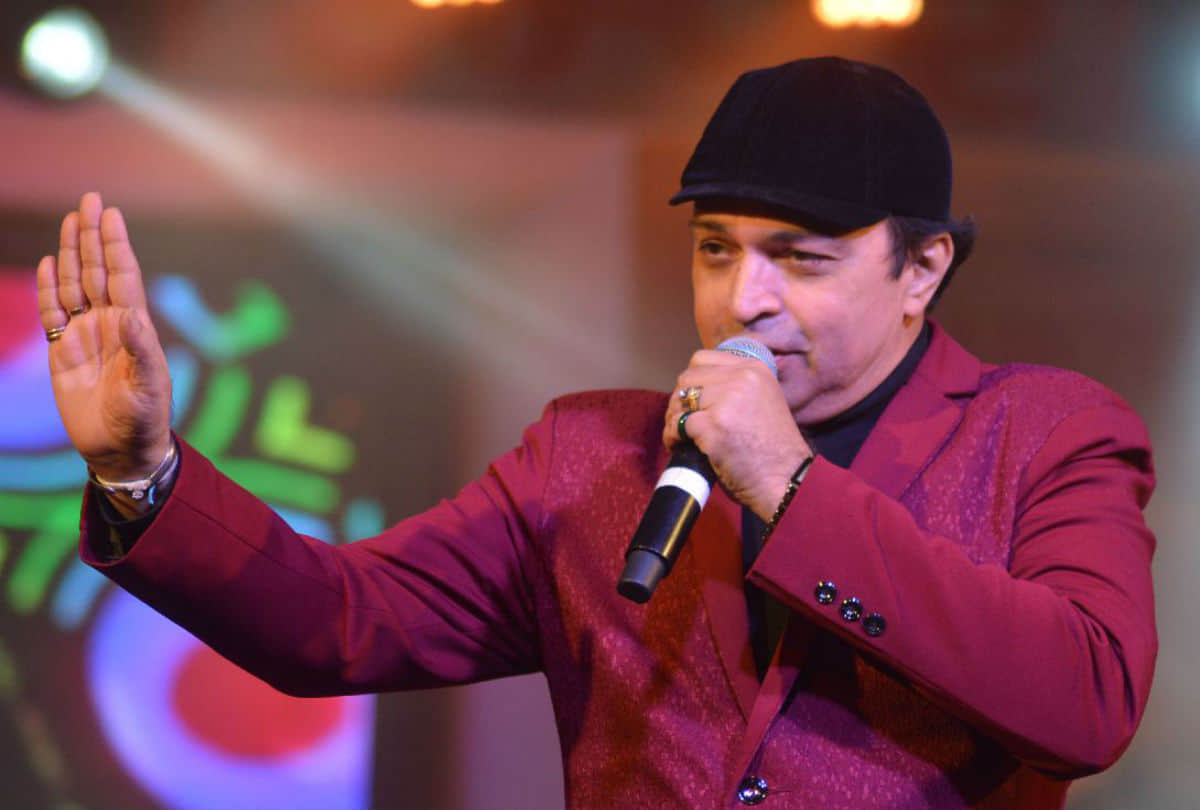 Altaf raja became superstar overnight with the song tum to thehre pardesi know where is the legendary singer now