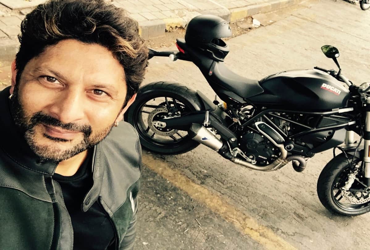 John Abraham gifted BMW F750 GS bike to Arshad Warsi price is 12 lakh rupees