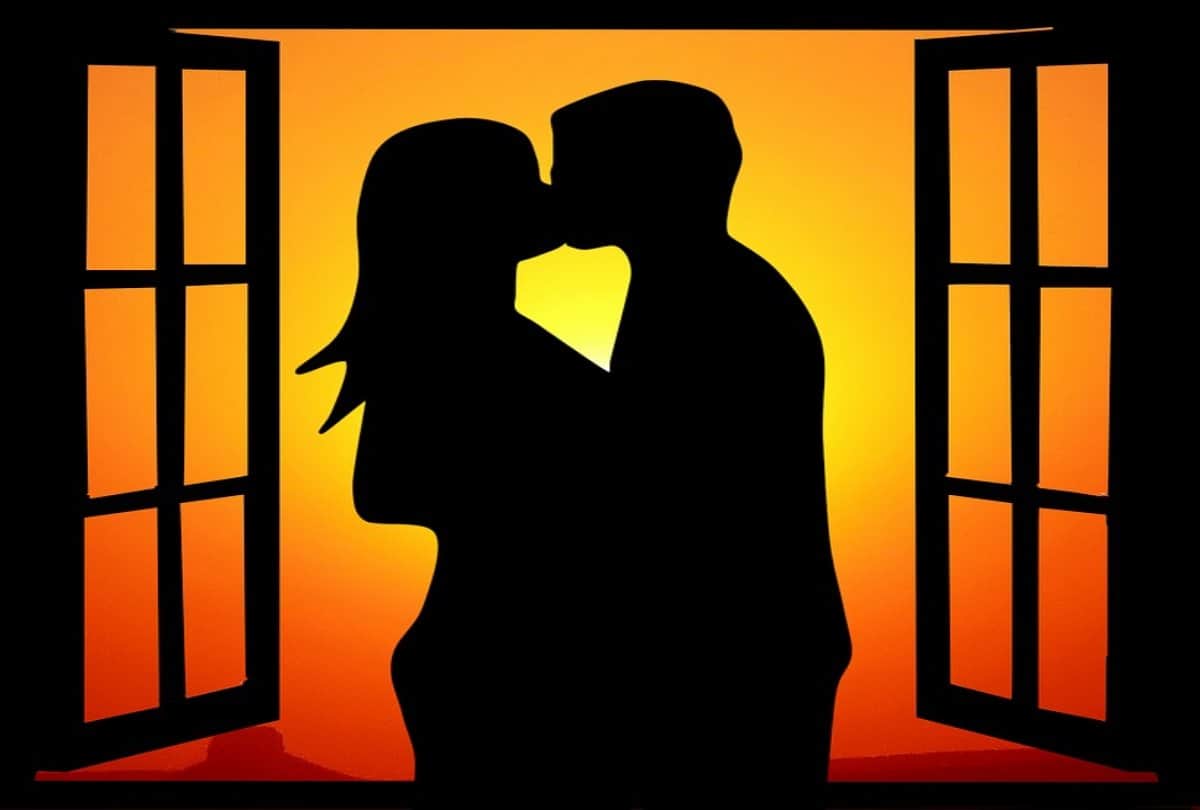 benefits of daily physical relationship intimacy