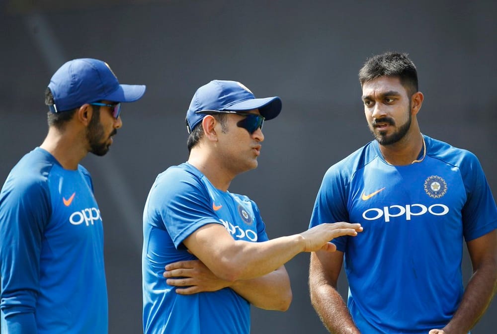 India vs australia: virat kohli full practice session along with teammate before 1st 20i