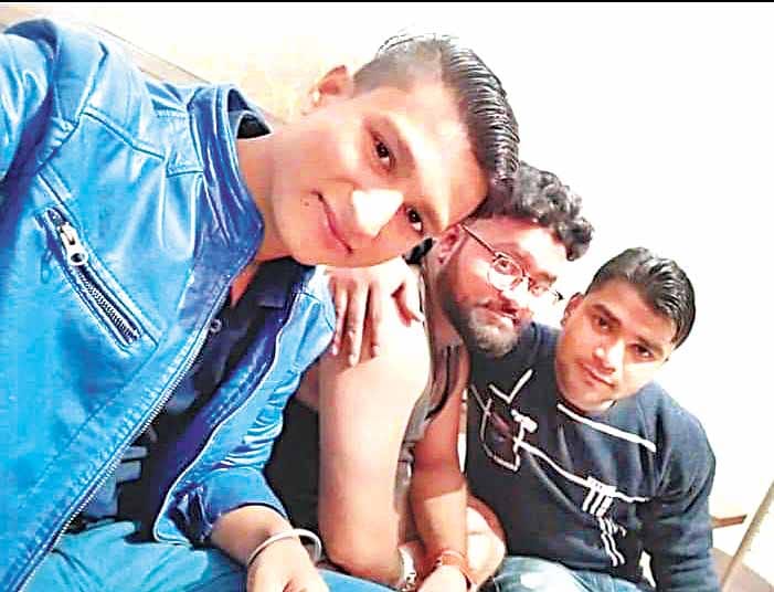 five persons died in road accident