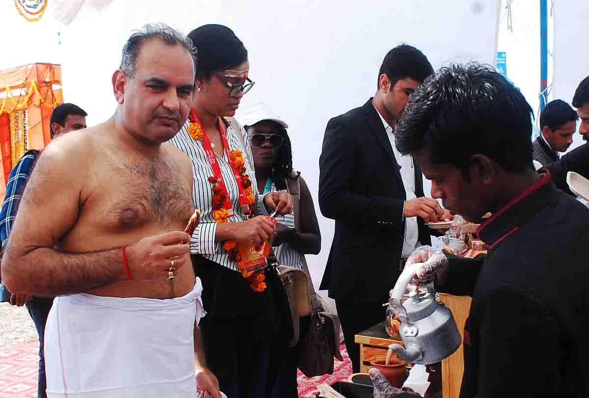 Kumbh Mela 2019: Pakistan PM Imran khan's Party mp take Sangam Bath