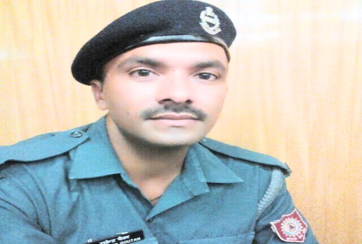 himachal Constable Rajendra Gautam died during rescue of Devotee in prayagraj kumbh