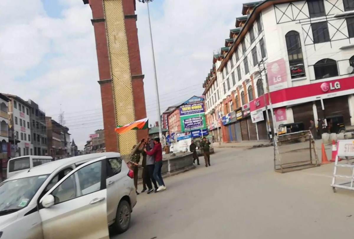 This time contry focus will be on lal chowk of srinagar rather than delhi red fort