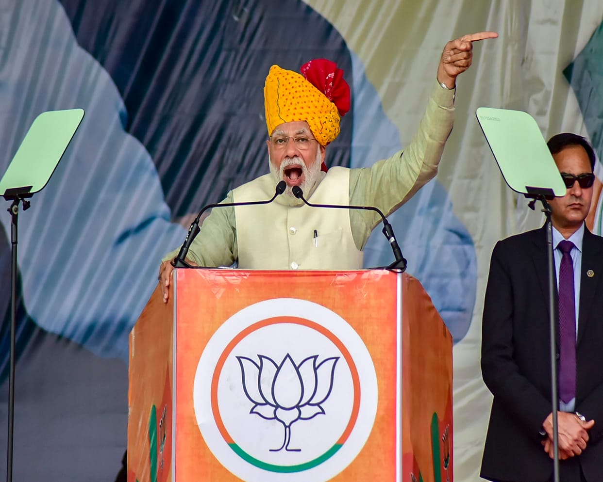 Lok Sabha election 2019:  PM Modi says our fight is for kashmir