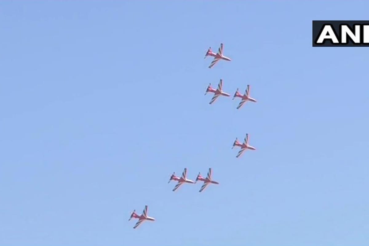 SKAT team flew first formation as an incomplete diamond to give tribute to Sahil gandhi