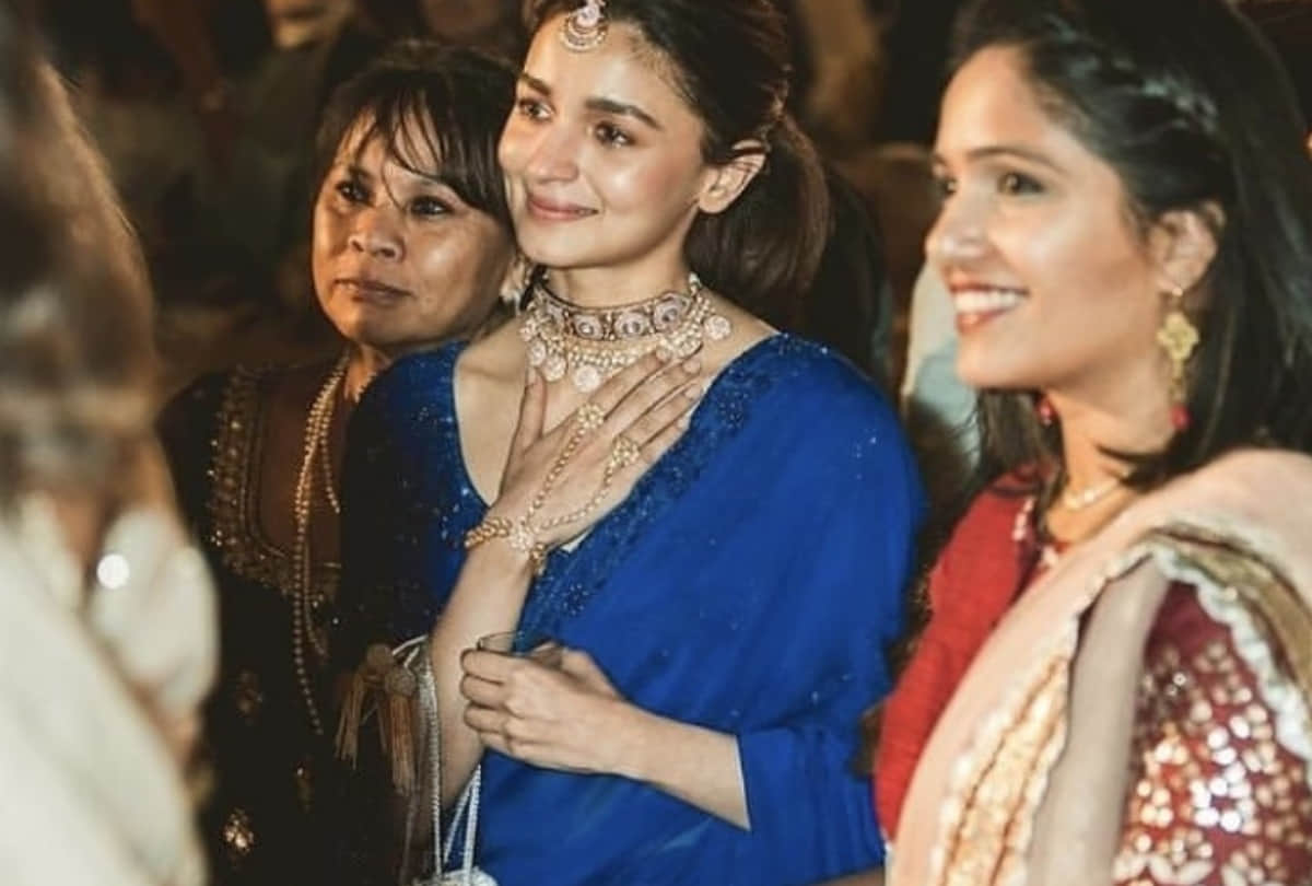 alia bhatt gifts house to her driver in mumbai worth rupees 50 lakh rupee