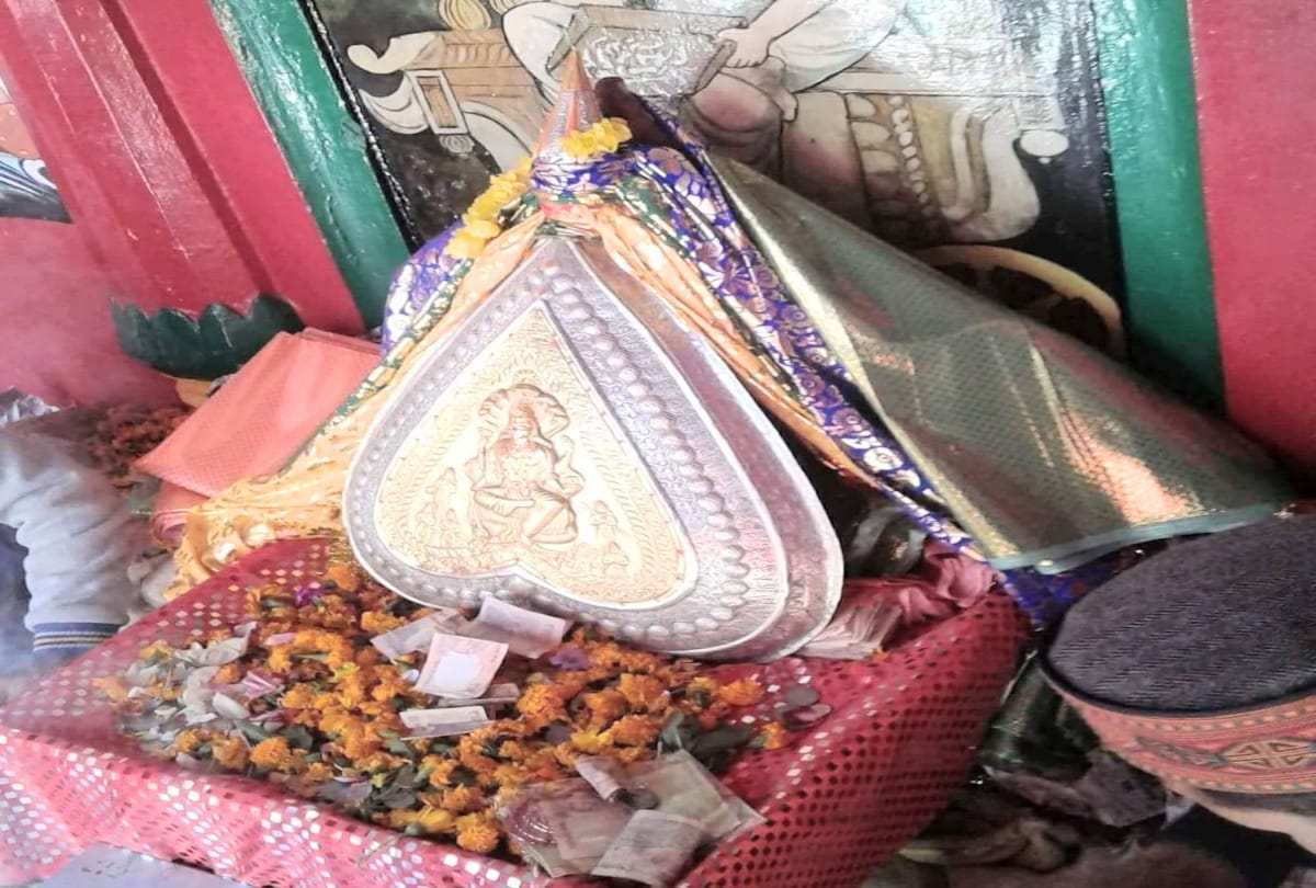 bada dev kamrunag gets mahashivratri invitation in mandi himachal