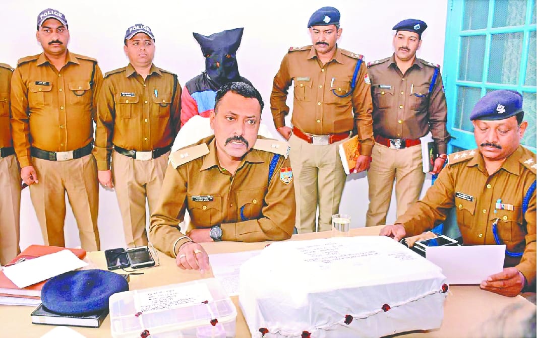 Youth arrested for make fake currency in house to see youtube in roorkee