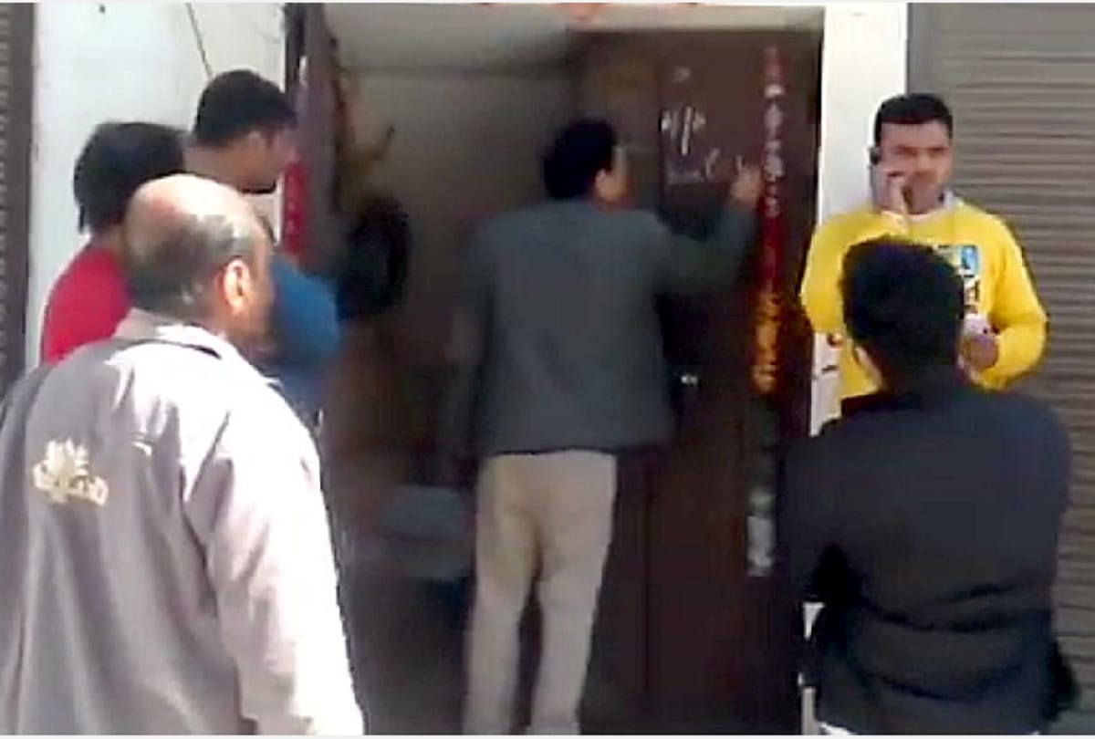 father killed six year old child In delhi