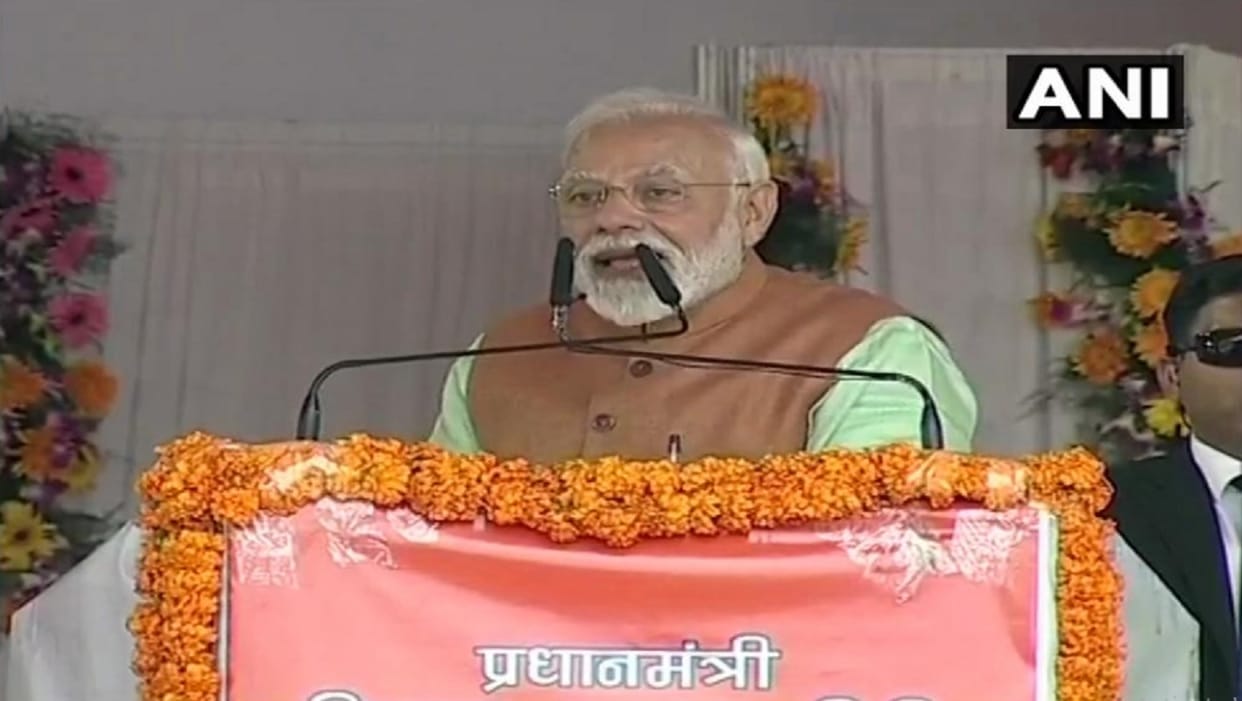 पीएम मोदी ने देश के एक करोड़ एक लाख से ज्यादा किसानों के खाते में भेजे दो हजार 21 करोड़