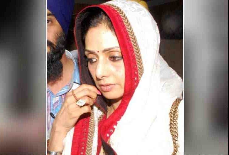 Late Actress Sridevi Golden Temple Photos Viral on First Death Anniversary, Bollywood