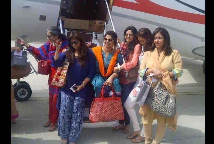 Late Actress Sridevi Golden Temple Photos Viral on First Death Anniversary, Bollywood