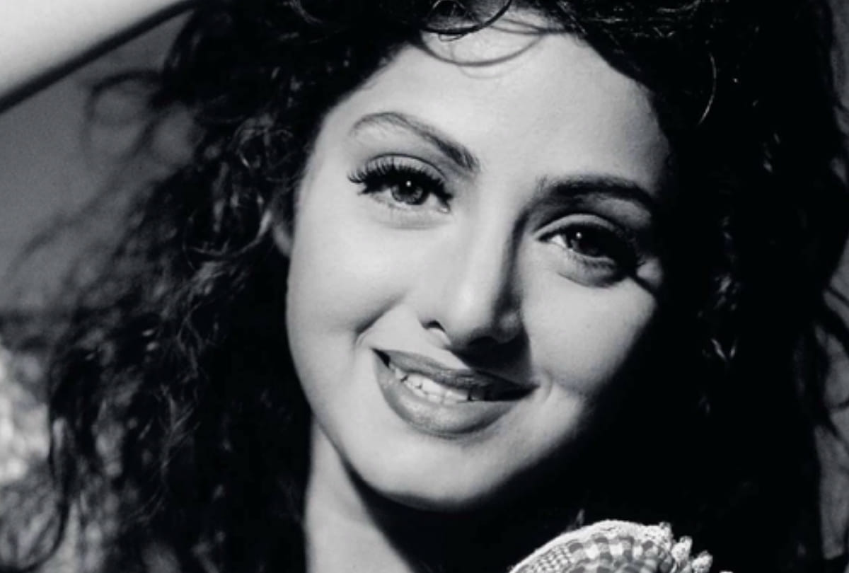 These 6 actresses working with Shahrukh Khan have died