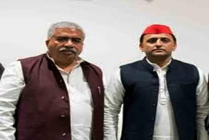 Ex MP Rakesh Sachan want quit Samajwadi Party