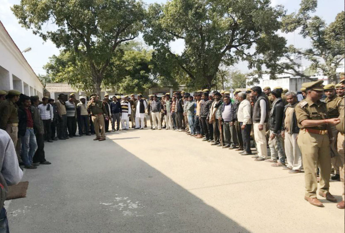 more than hundred criminals arrested before lok sabha election 2019 in etah