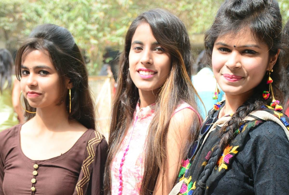 farewell ceremony in guru nanak girls degree college