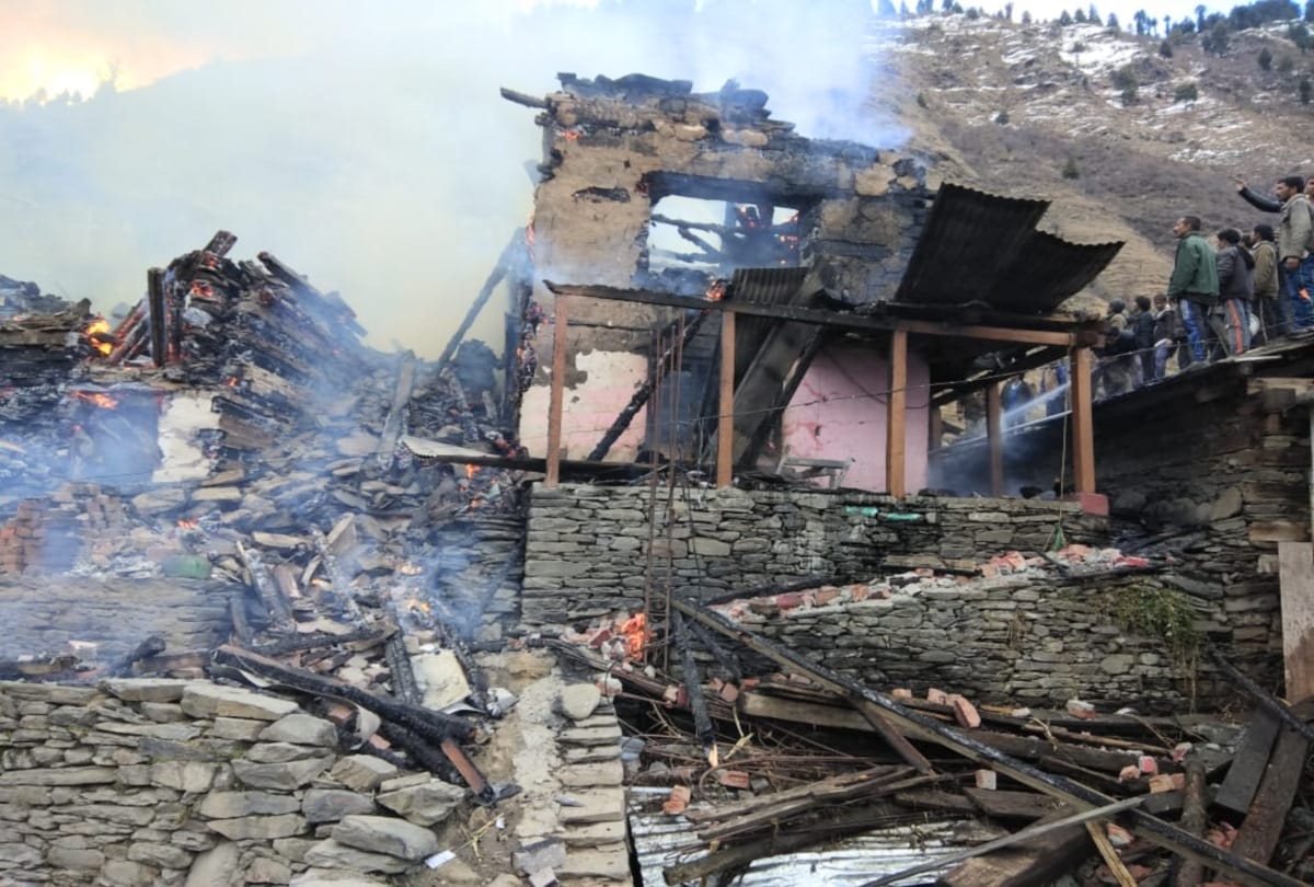 houses gutted in Fierce fire and many cattle burnt alive