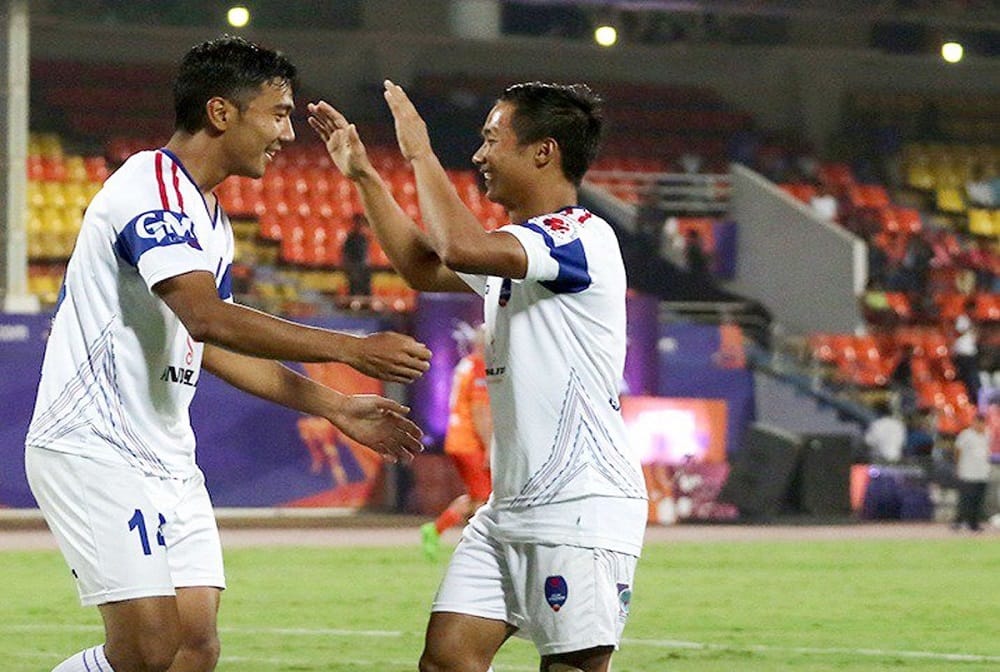 isl: delhi defeats pune by 3-1, Kashmir and indian arrows match ends with draw