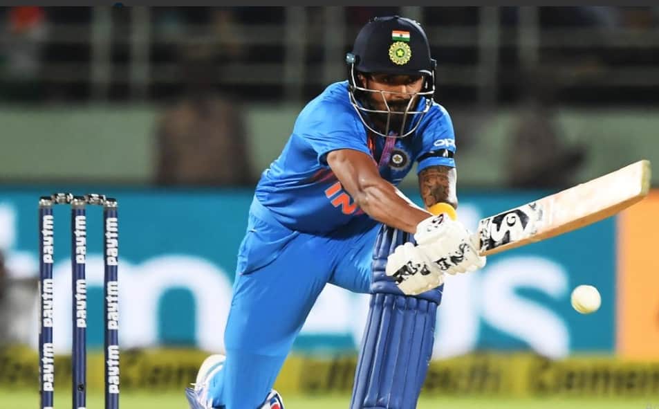 dilip Vengsarkar says kl rahul could be an option for India at No. 4 in world cup 2019
