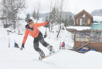 heavy snowfall warning for himachal on 26 february