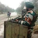 नाके पर तैनात सेना का जवान