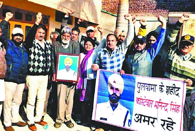 Pulwama Terror Attack, Shaheed Maninder Singh Family Reaction On Air Strike In POK
