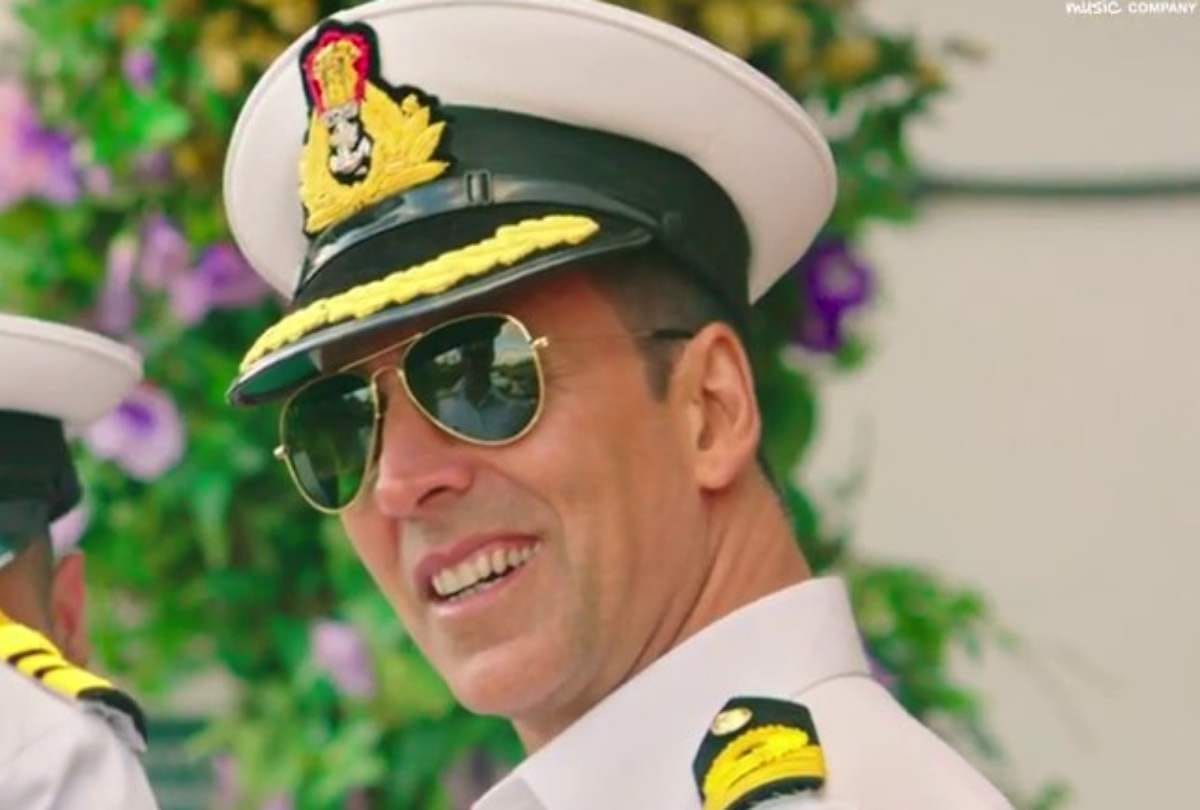 akshay kumar react on absence from polling booth
