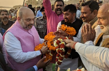 Anupriya patel and omprakash rajbhar meet amit shah for lok sabha election