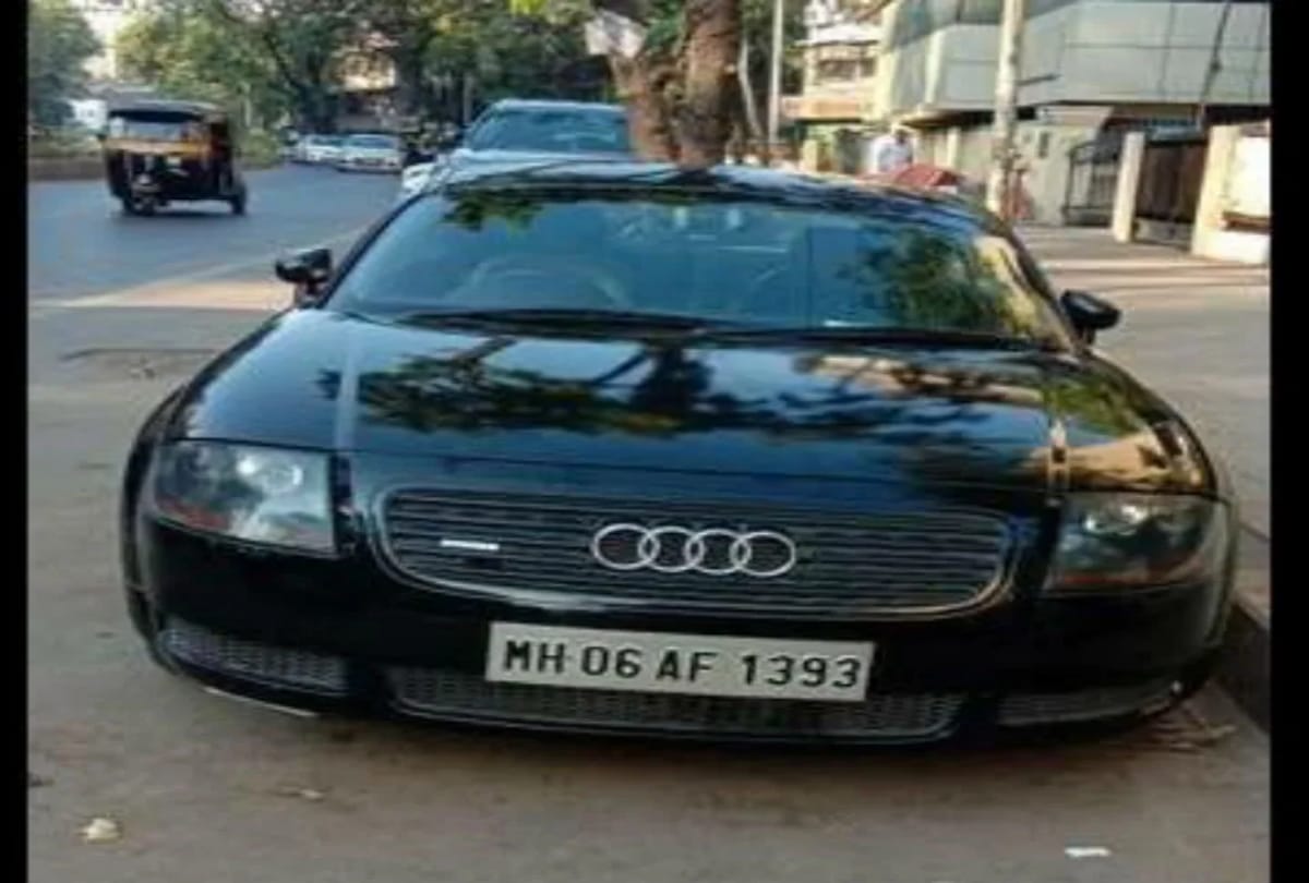 Here is the 5 spots car which is available in the price of less than harrier