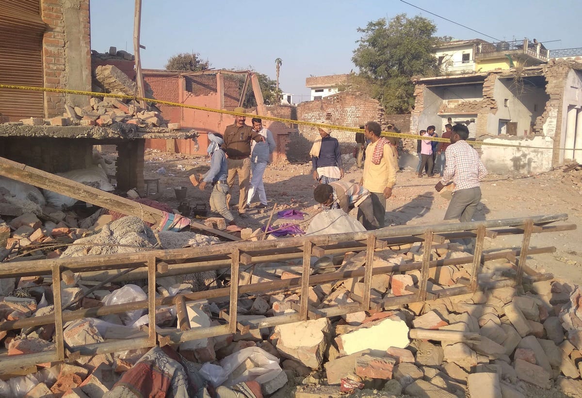 Pashchim Bangal weaver died in Bhadohi blast
