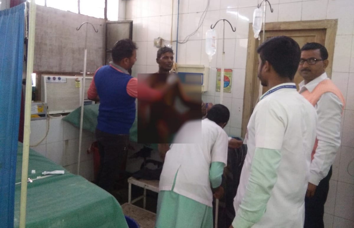 Man Self immolation in police line of chandauli