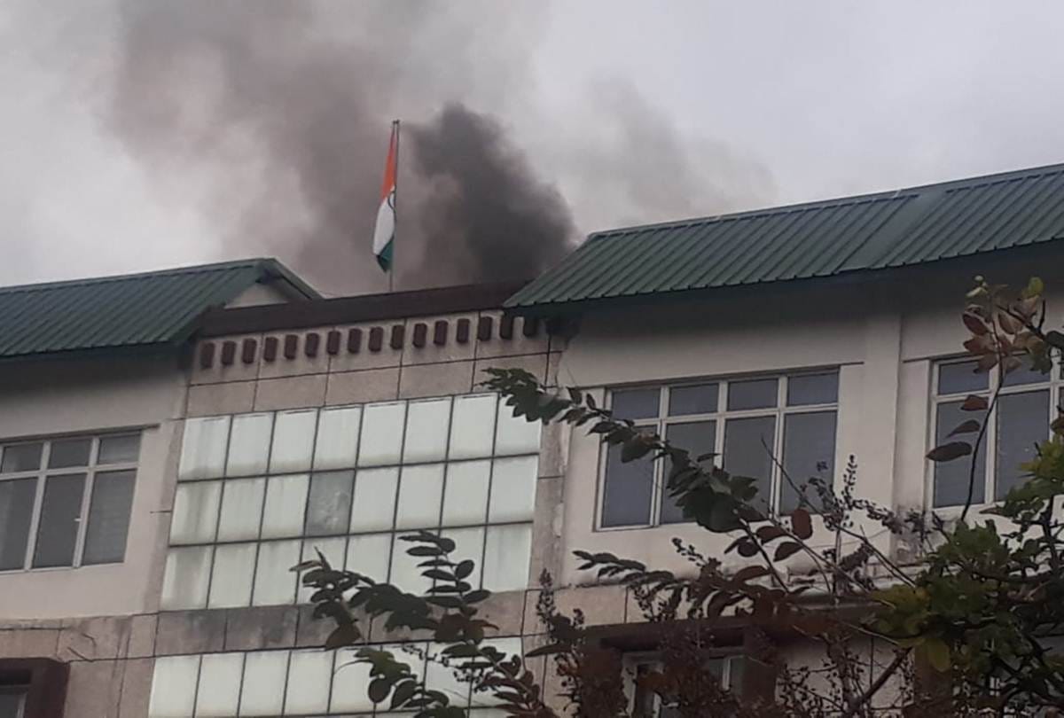Fire broken out in Uttrakhand Secretariat office in Dehardun