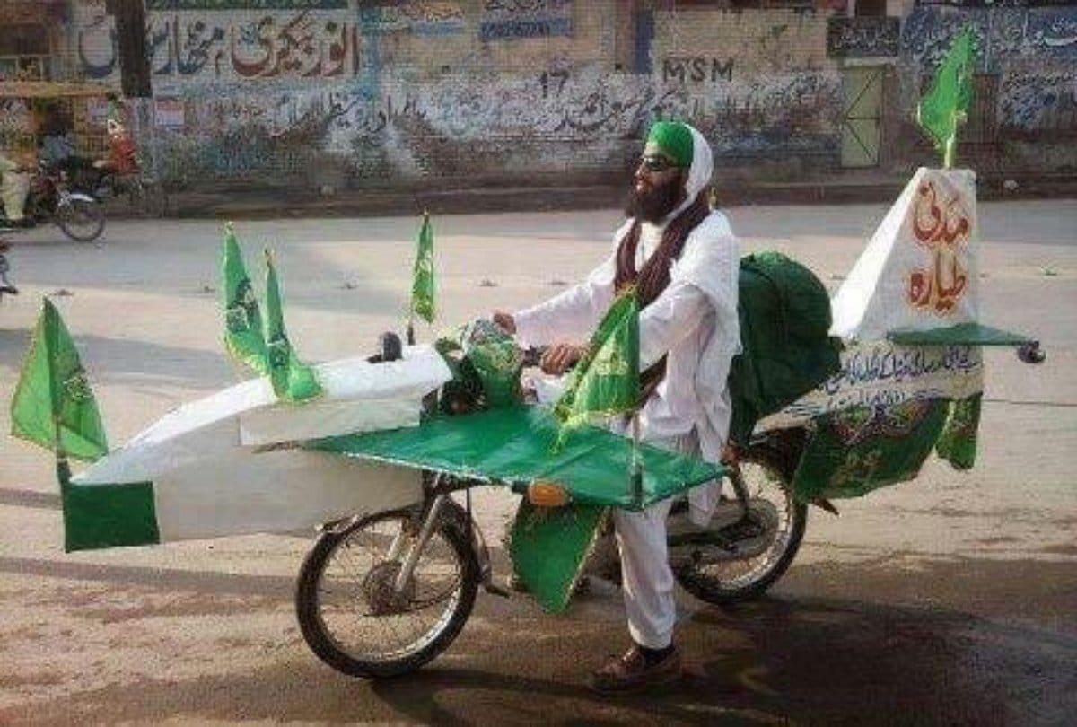 after airstrike by indian air force people troll pakistan by funny photos