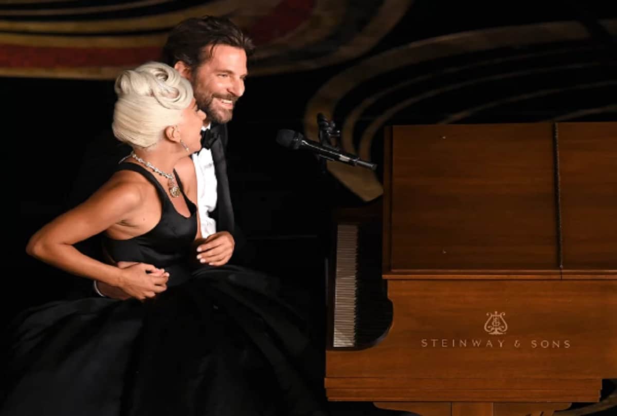 hollywood actors bradly cooper ex wife reacts on his oscars performance with lady gaga